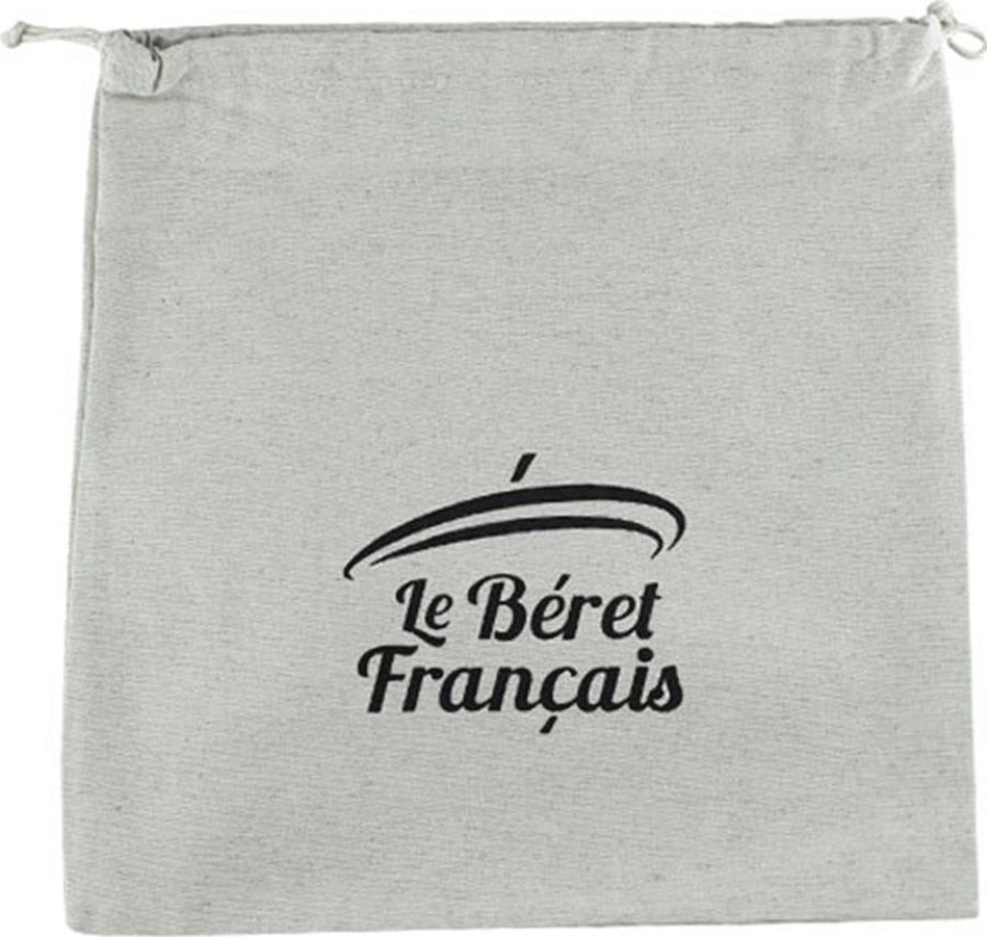  Le Beret Francais, : . 46-004-04.  